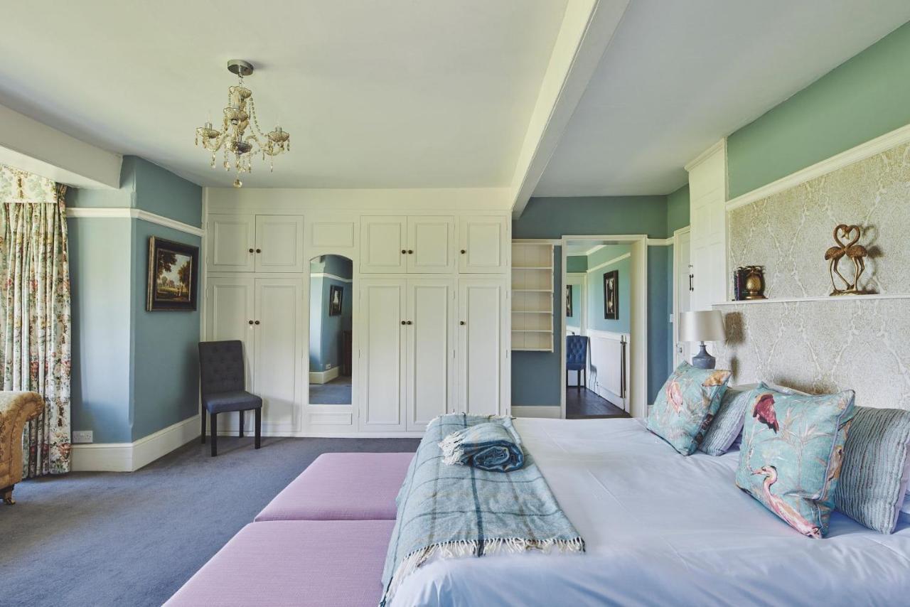 فيلا ابتون أوبون سفيرنفي Equestrian Manor المظهر الخارجي الصورة