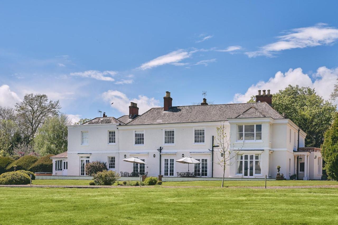 فيلا ابتون أوبون سفيرنفي Equestrian Manor المظهر الخارجي الصورة